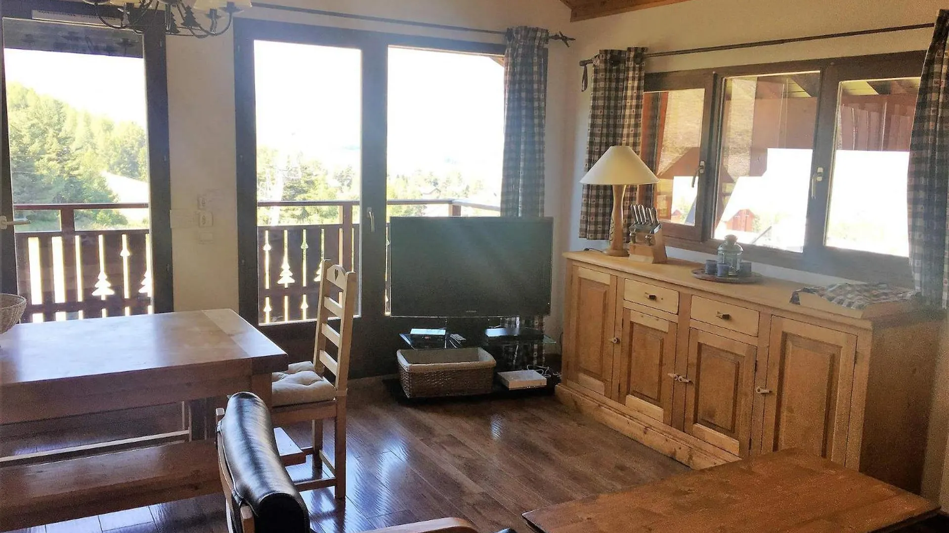 Appartement Eden des Cimes, La Joue du Loup 0*,