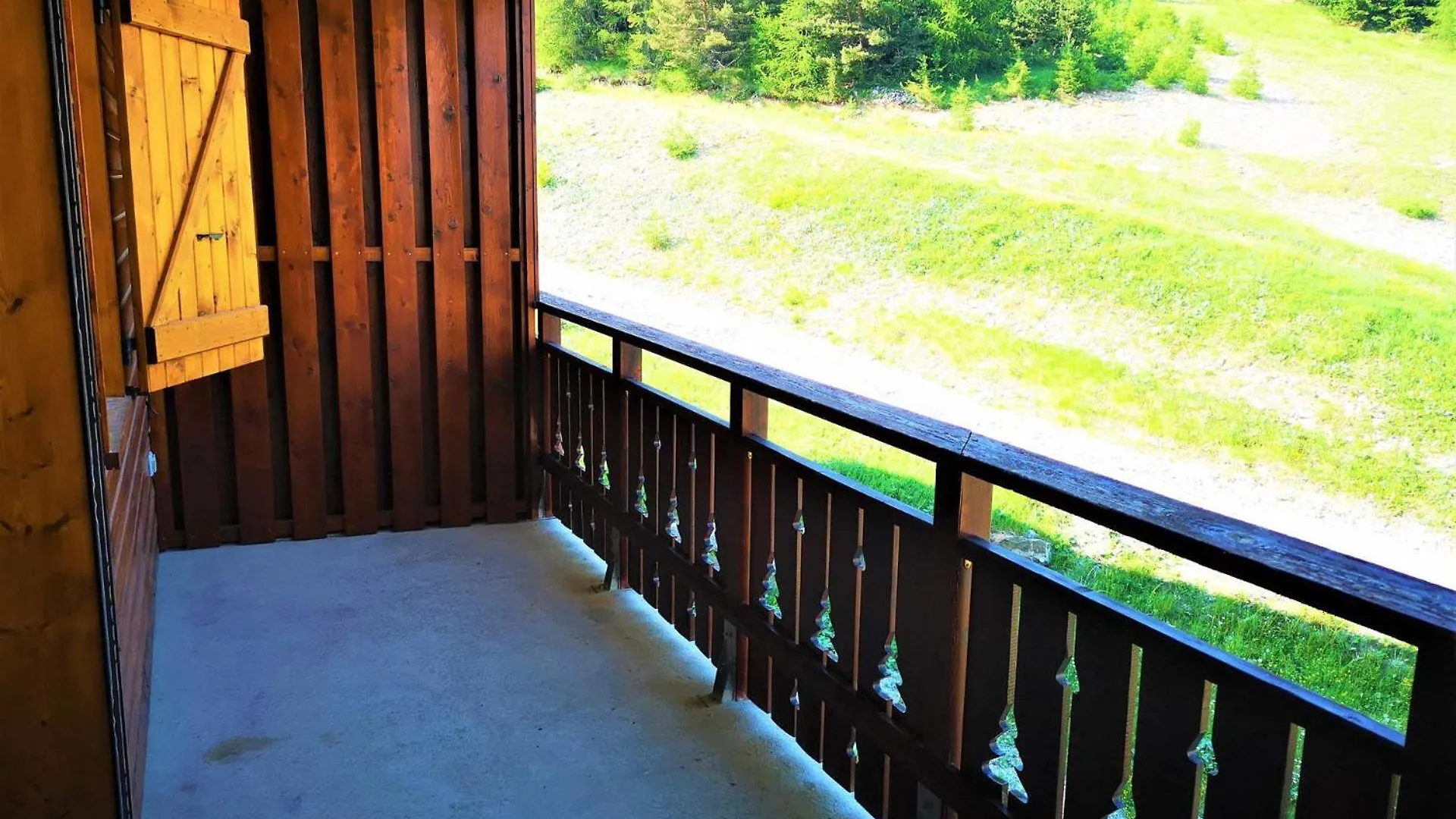 Apartment Ferienwohnung Eden Des Cimes, La Joue Du Loup Frankreich